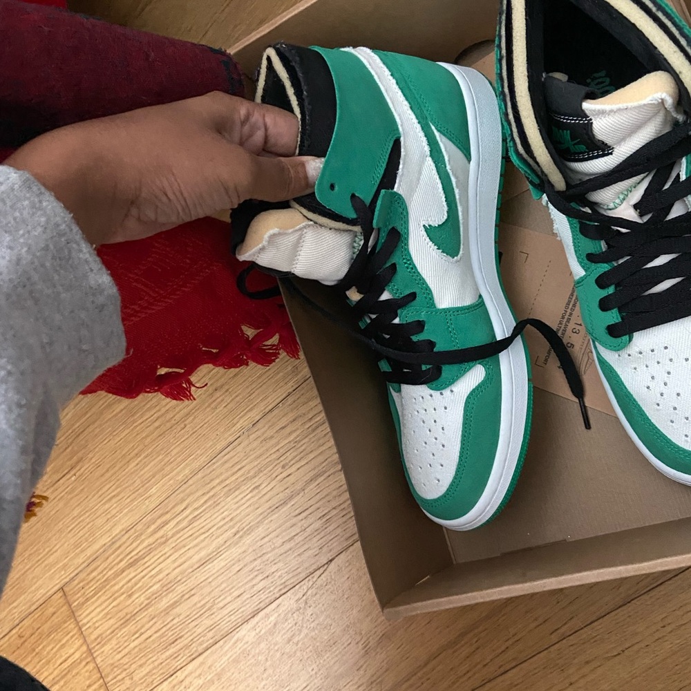 Jordan 1 - Picture 3 of 3